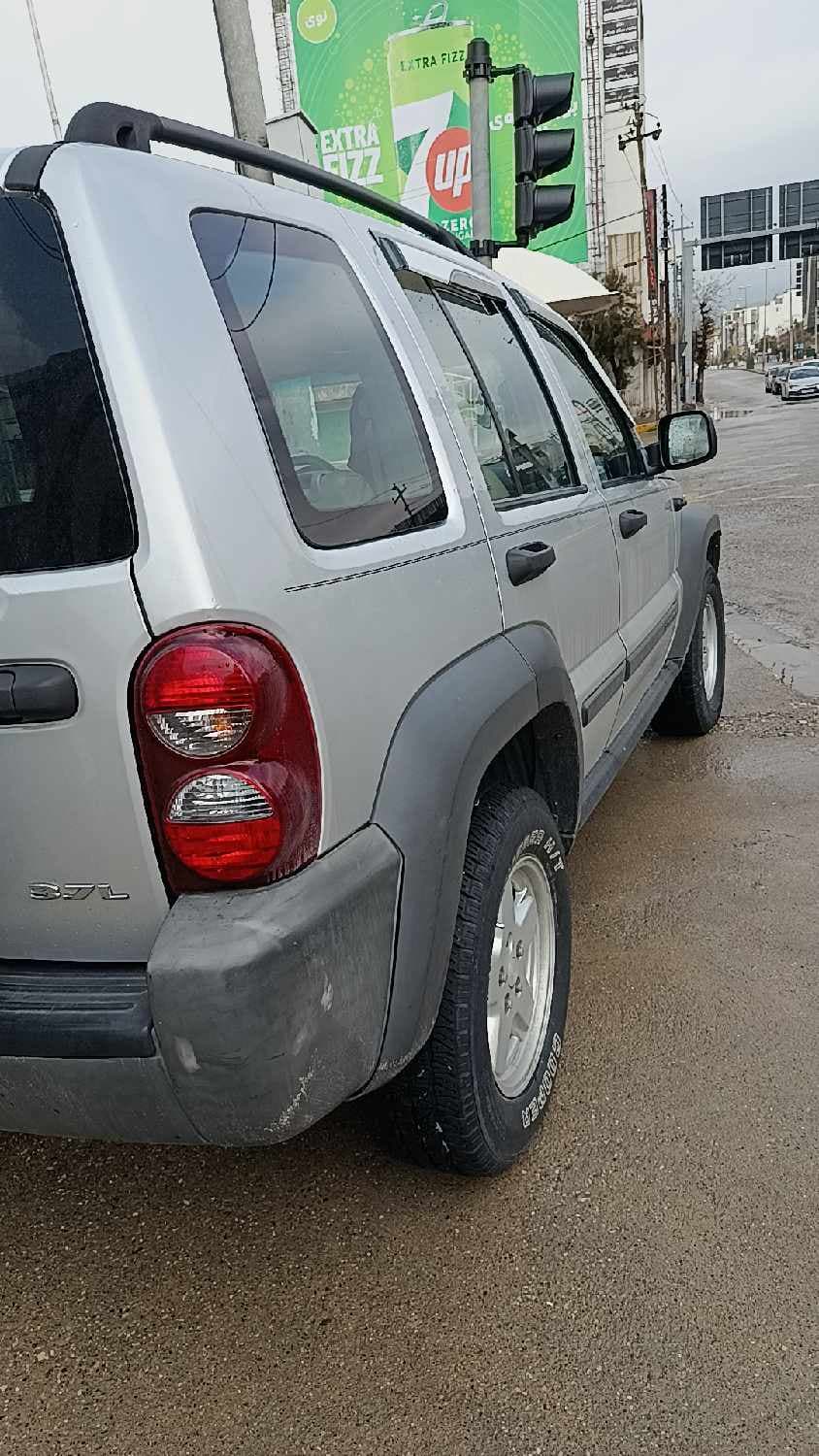 2007 جيب ليبرتي