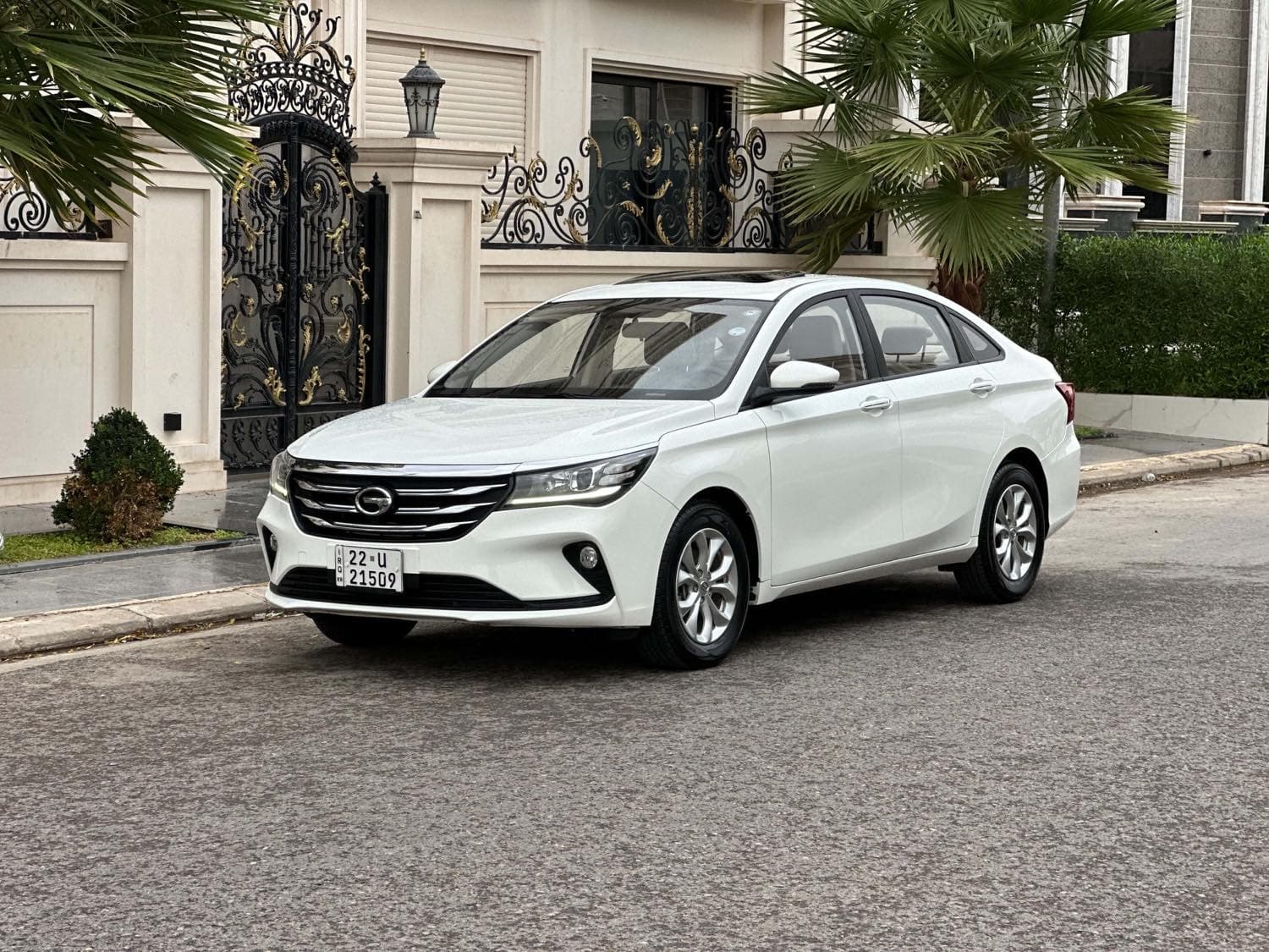 2023 JAC J7