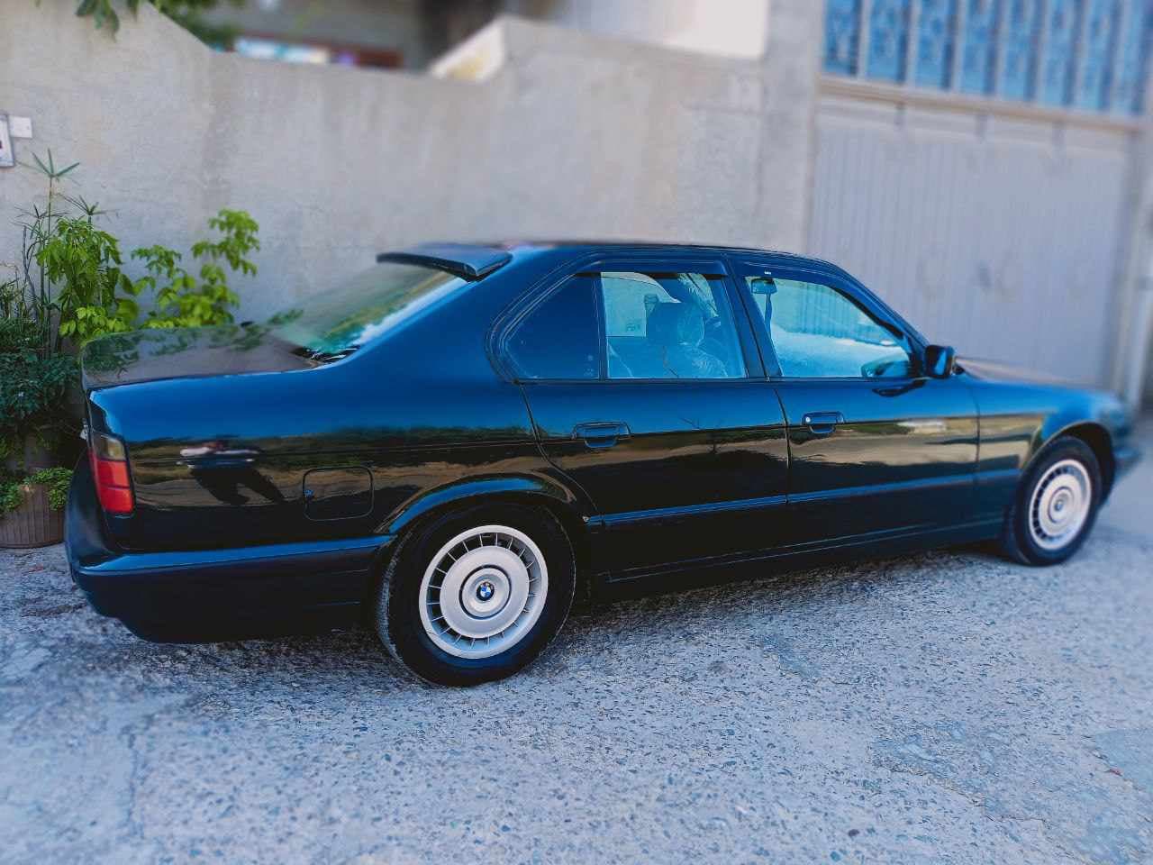 1994 بی ئێم دەبلیو ١ سیریز