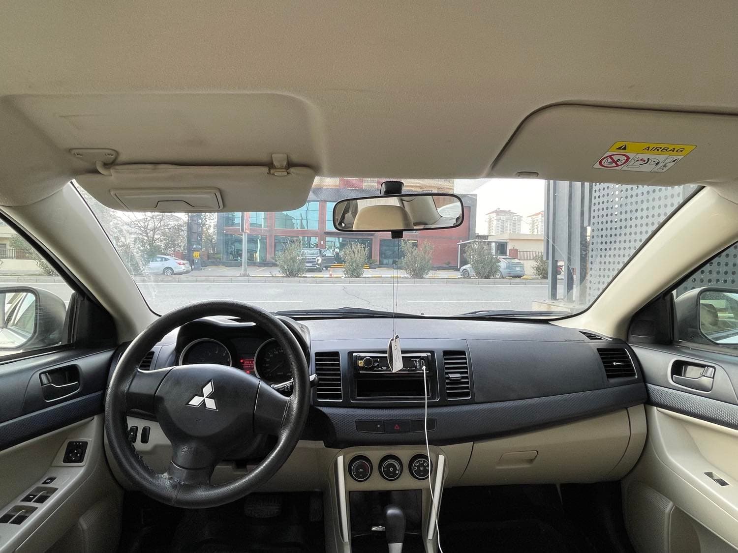 ميتسوبيشي لانسر 2017 - السليمانية أبيض